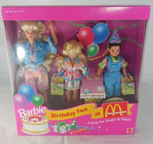 Barbie 1993 diversión de cumpleaños en McDonald's una fiesta para Stacie y Todd. SELLADO - Imagen 1 de 8