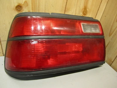 TOYOTA COROLLA 1988 1989 1990 1991 1992 88 89 90 91 92 LUZ TRASERA CONDUCTOR LH fabricante de equipos originales Foto 1 de 2