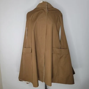 Chaqueta Reversible Capa Vintage Marrón Blanco Talla S Bolsillos Brazos Agujeros Elegante Lluvia - Imagen 1 de 15