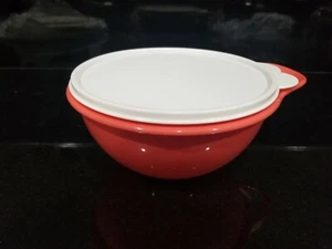 NEU Tupperware MINI Thatsa Schüssel Wassermelone rosa Schüssel weiß Siegel 6 Tassen 1,4L - Bild 1 von 1