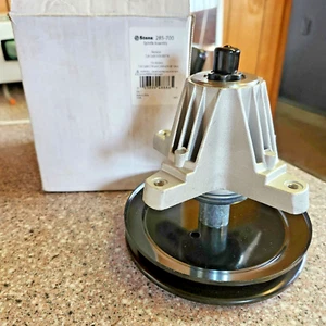 285-700 Stens Spindle Assembly for Cub Cadet 918-06977 - Picture 1 of 5