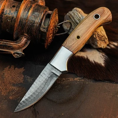 Gift-Ready 8.4" Damascus / Steel Knife Full Tang Hunt it Hunt + Leather Sheath - Image 1 of 4