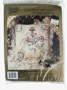 Kit Bordado Vintage Candlewicking Almohada Floral Victoriana 1992 Original Nuevo - Imagen 1 de 9