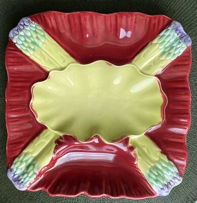 RARE AU BAIN MARIE RED & GREEN MAJOLICA ASPARAGUS PLATE WITH DIPPING WELL - Image 1 of 2