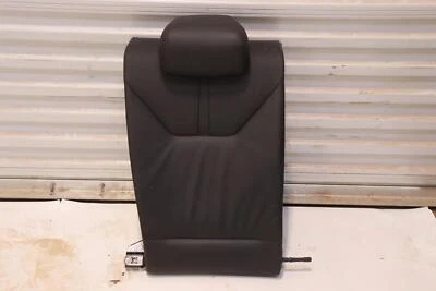 2008 - 2013 宝马 M3 E92 COUPE 后侧右侧支撑垫 原始设备制造商 — 第 1/4 张图片