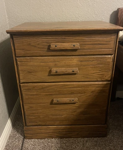A brandt Ranch Oak Night Stand -Side Table **EXCELLENT CONDITION** Cover