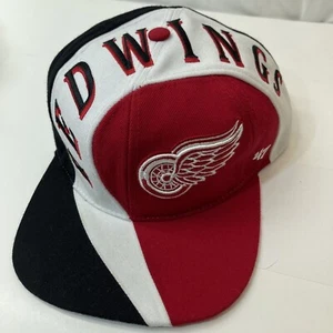 Detroit Red Wings Hat Cap Spell Out NHL OSFA  Adjustable 47 Brand - Picture 1 of 11