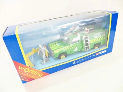 CORGI 65902 'ANGUS AIRPORT RESCUE FIRE TENDER/ENGINE'. 1:36. MIB/BOXED - Image 1 of 4