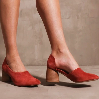 Zapatos de salón Anthropologie Silent D Novaltee D’Orsay tacón ovalado gamuza oxidada 40 9 Foto 1 de 4