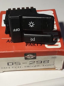 STANDARD DS-298 CHEVROLET ASTRO HEADLIGHT SWITCH 85-89 - Picture 1 of 4