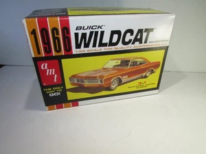 AMT 1966 BUICK WILDCAT TECHO RÍGIDO ESCALA 1:25 MODELO KIT NUEVO 1175/12 - Imagen 1 de 5
