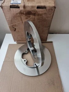 Genuine FORD Transit Mk6 2.2 TDCi RWD 2006-2014 Rear Brake Disc Pair Set - Picture 1 of 7