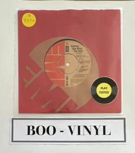 Queen - Another One Bites The Dust / Dragon Attack - 1980 7” Vinyl Record NM / M - Picture 1 of 6