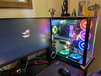 PC de escritorio para juegos I9 Foto 1 de 4