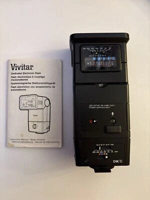 Vivitar Zoom Thyristor 3500 Electronic Hot Shoe Mount Film Camera Flash DM/N - Image 1 of 3