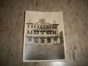 Um 1910 Foto Schnappschuss von GRAFTON INN Massachusetts Town Square MA - Bild 1 von 3