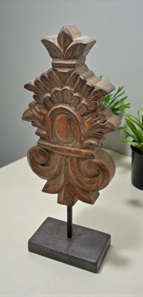 Panel de talla floral de madera tallado a mano sobre soporte Foto 1 de 4