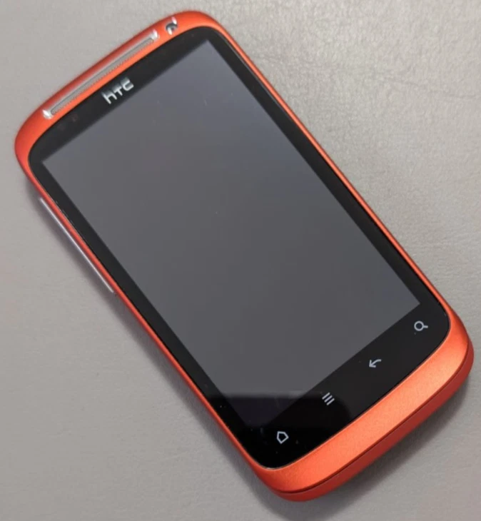 HTC Desire S 16 GB Rot/Orange Smartphone /Handy wie Unbenutzt! ohne OVP - Bild 1 von 4