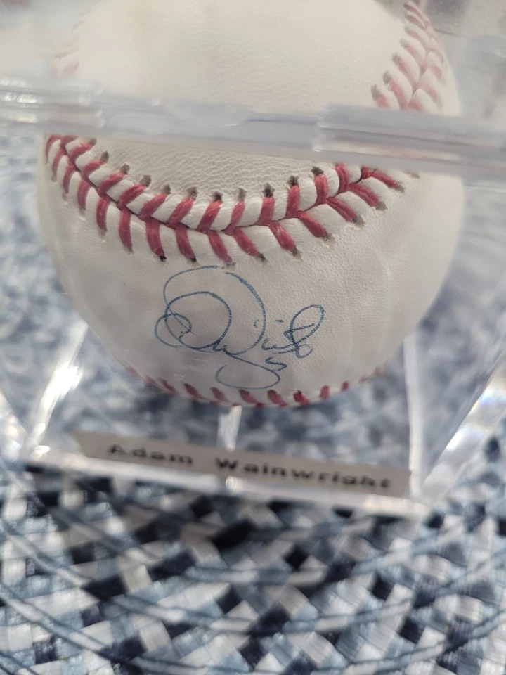 Béisbol autografiado de Adam Wainwright Foto 1 de 1