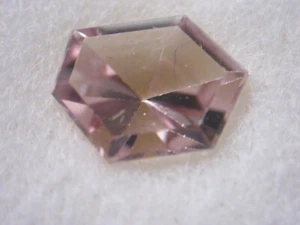 rosa Turmalin faccetiert Spiegelschliff, Rubellit Fantasieschliff 10 mm - Bild 1 von 10