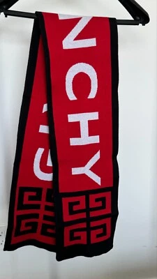 Bufanda estampada de lana Givenchy - Bufandas negras, Foto 1 de 4