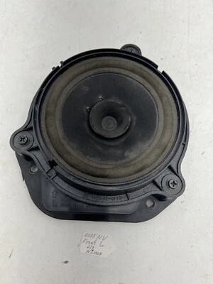 Altavoz puerta delantera izquierda Nissan NV 1500-2500 2012-2016 OEM. Foto 1 de 4