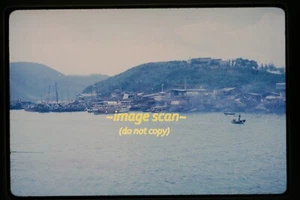 Boats at Hong Kong in 1965, Kodachrome Slide u30a - Picture 1 of 2