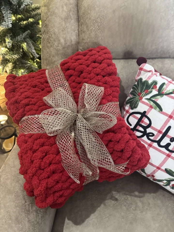 Tiro grueso hecho a mano Foto 1 de 1