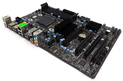 Placa madre de escritorio ASRock 970 Pro3 AMD 970 chipset Socket AM3+ DDR3 SDRAM ATX Foto 1 de 4