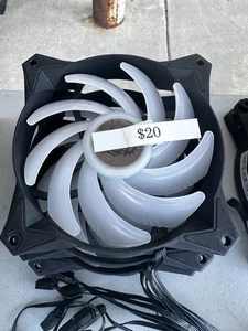 Ventilateur de bureau MSI MAG CORELIQUID RGB 120 MM x 3 - Photo 1/1