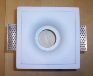 RA82 FARETTO INCASSO IN GESSO A SCOMPARSA per lampadine LED e alogene GU5,3 12V - Foto 1 di 11