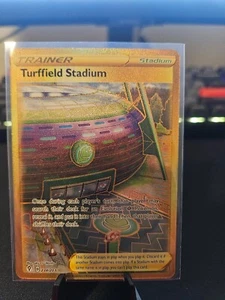 Turffield Stadium (Secret) - 234/203 - Evolving Skies - Pokemon TCG - NM - HOLO - Picture 1 of 2