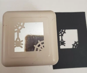 Martha Stewart Scrapbooking Paper Punch - Picture 1 of 4