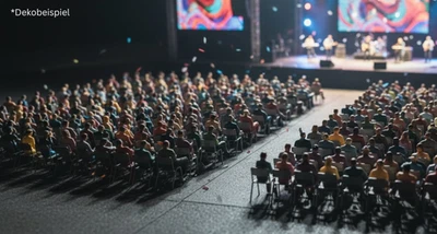 100 Stück Spur N nur sitzende Figuren 1:160 Modellbahn bemalt für Konzerte usw. - Bild 1 von 4