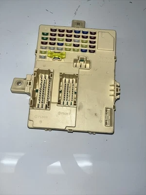 For 2011-2014 Hyundai Sonata Interior Dash Fuse Box 91950-3S050 2012 2013 OEM Foto 1 de 2