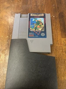 COMMANDO Nintendo Entertainment System NES Authentic 5 Screw Tested Works - Picture 1 of 4