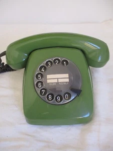 TELEFONO ANALOGICO vintage FETAP 611-2a VERDE collezione rotella disco Germany - Foto 1 di 6