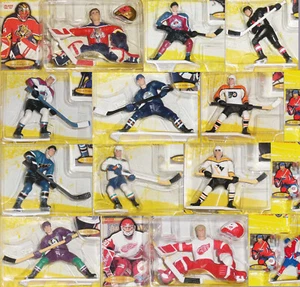 WÄHLEN SIE AUS GROSSER AUSWAHL AN 1997 NHL SLU KARTON FIGUREN - Bild 1 von 13