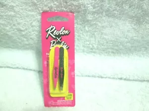 Revlon Tweezer Set 1 Slant & 1 Point With Holder Barbie Limited Edition New  - Picture 1 of 1