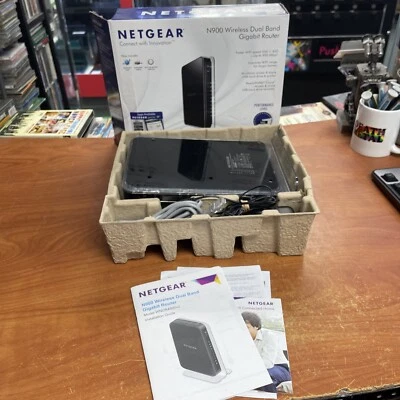 Netgear N900 Wireless Dual Band Gigabit Router WNDR4500-v3 XR18 COMPATIBLE - Image 1 of 4