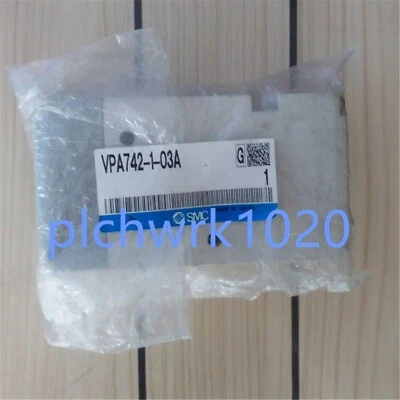 1 PCS NEW IN BOX SMC Air Control Valve  VPA742-1-03A - Image 1 of 3