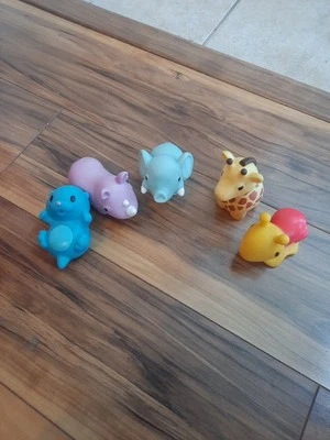 Chorros de juguete de baño para bebés y niños pequeños Munchkin Animales, 5 piezas Foto 1 de 4