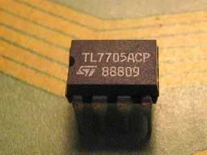 1PCS TL7705ACP SUPPLY VOLTAGE SUPERVISEUR & RESET SUP DIP. - Imagen 1 de 2