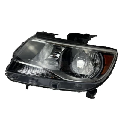 OEM GM 2015 - 2020 Chevrolet Colorado Left Side Halogen Headlight Lamp 84630991 - Image 1 of 4