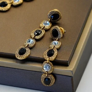 Elegante conjunto de collar de ornail premium negro vintage - Imagen 1 de 6