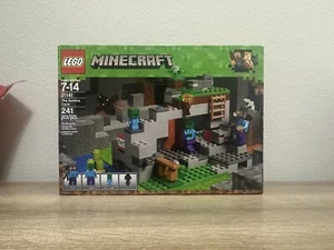 LEGO Minecraft 21141 Die Zombiehöhle 241 Teile NEU KARTONSCHADEN - Bild 1 von 2