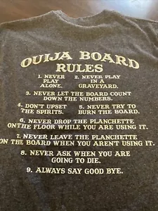 Knott's Scary Farm T-Shirt MEDIA Ouija Board Rules Grigio - Foto 1 di 5