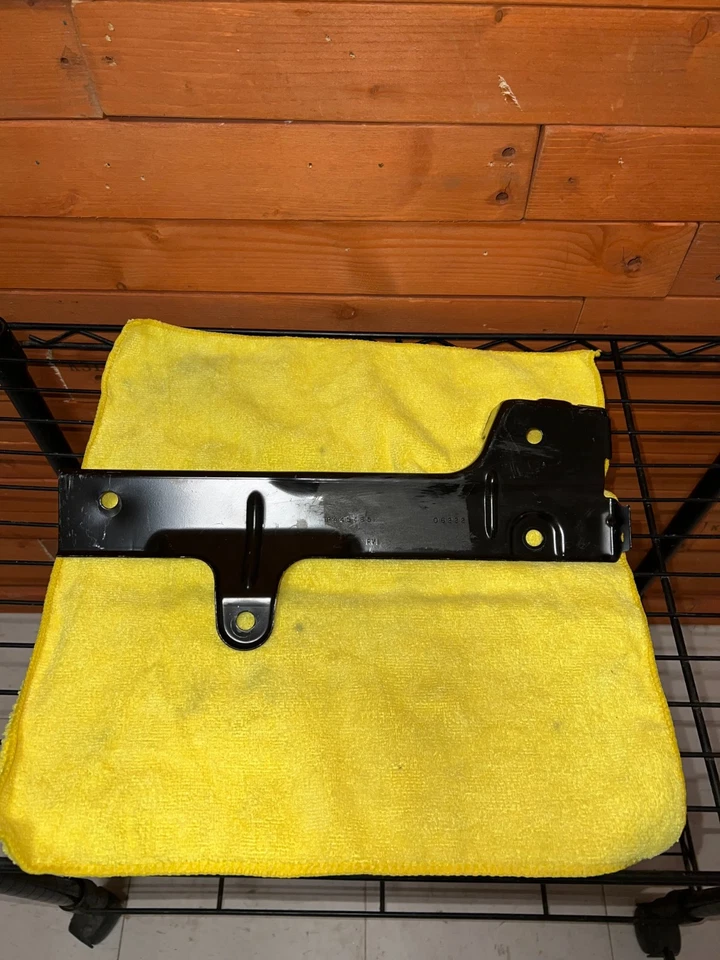 Front Left Bracket Assembly (Headlamp) for 2019-2021 Chevrolet Silverado 1500 - Image 1 of 3