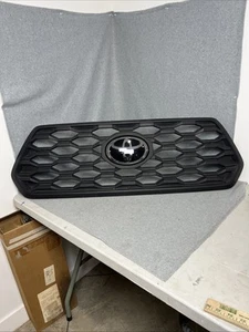Toyota Tacoma OEM OG 3rd Gen Grille 53286-04030 A01 - Bild 1 von 19