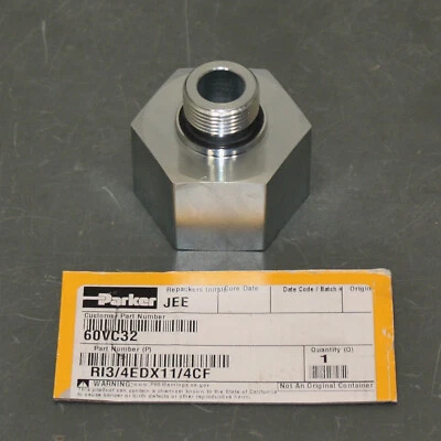 Parker Reducer Fitting RI3/4EDX11/4CF, 3/4" x 1-1/4" BSPP Pipe, Ermeto DIN Port - Image 1 of 4